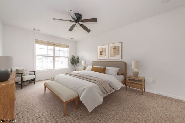 177 Brittany Ct, Clifton City, NJ 07013