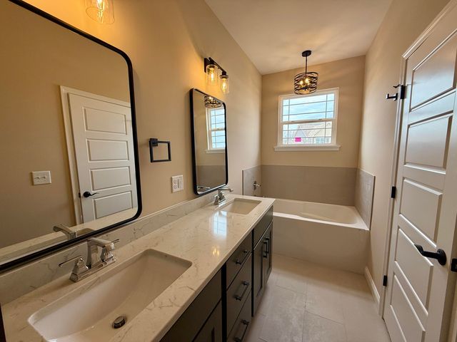 840 Idlewild Lane, Chesterton, IN 46304