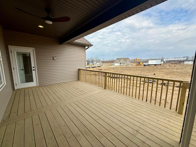840 Idlewild Lane, Chesterton, IN 46304