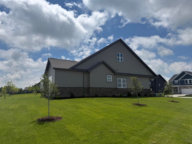 840 Idlewild Lane, Chesterton, IN 46304