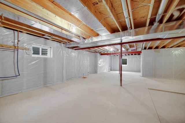 840 Idlewild Lane, Chesterton, IN 46304