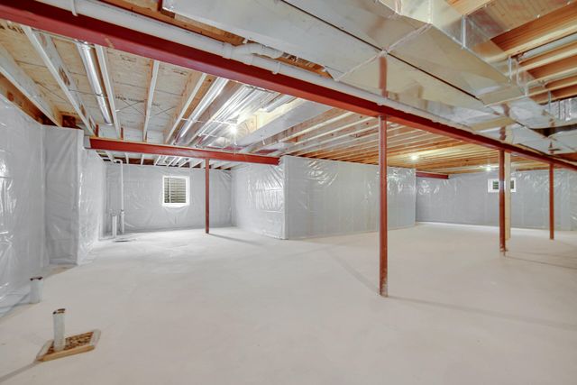 840 Idlewild Lane, Chesterton, IN 46304