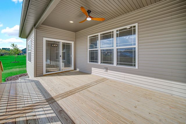 840 Idlewild Lane, Chesterton, IN 46304