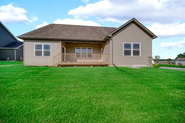 840 Idlewild Lane, Chesterton, IN 46304
