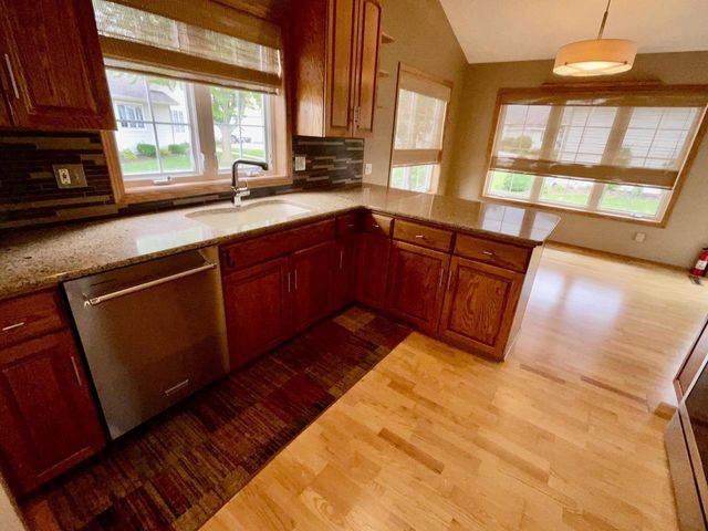 1640 Settlement TRAIL, Sheboygan, WI 53081