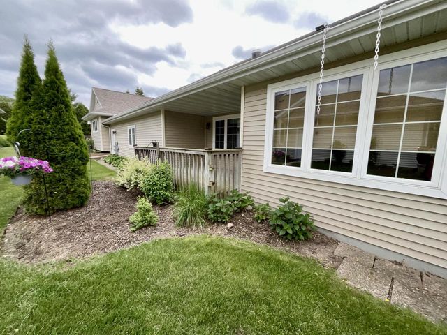 1640 Settlement TRAIL, Sheboygan, WI 53081