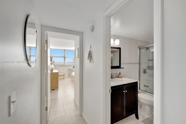 1400 S Ocean Dr 1001, Hollywood, FL 33019