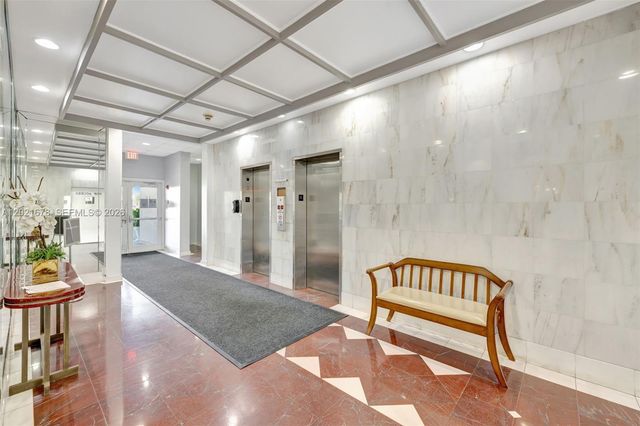 1400 S Ocean Dr 1001, Hollywood, FL 33019