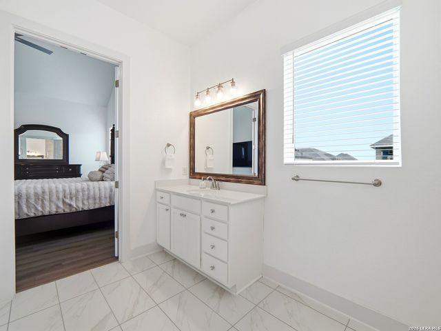 532 Caliban, Cibolo, TX 78108