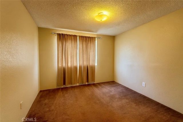 5830 Holiday Avenue, Rosamond, CA 93560