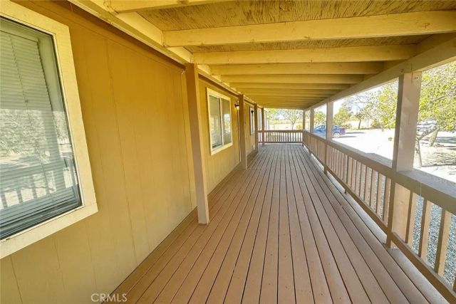 5830 Holiday Avenue, Rosamond, CA 93560