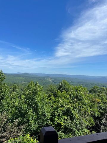 1013 Buck Ridge Drive, Murphy, NC 28906