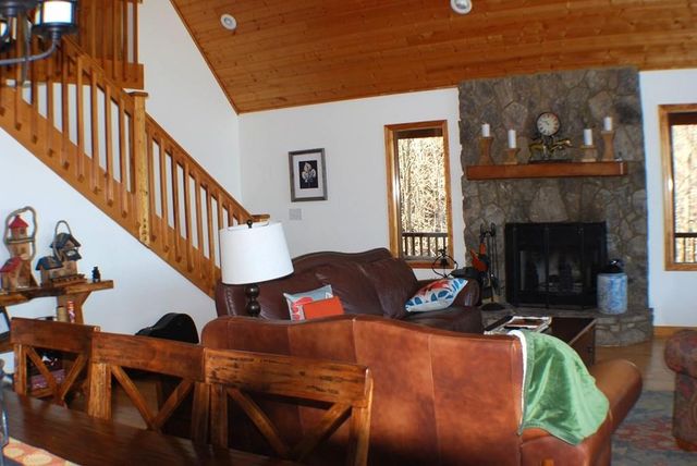 1013 Buck Ridge Drive, Murphy, NC 28906