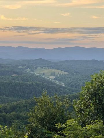 1013 Buck Ridge Drive, Murphy, NC 28906