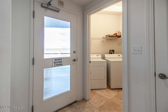 1899 Beach Boulevard, 410, Biloxi, MS 39531