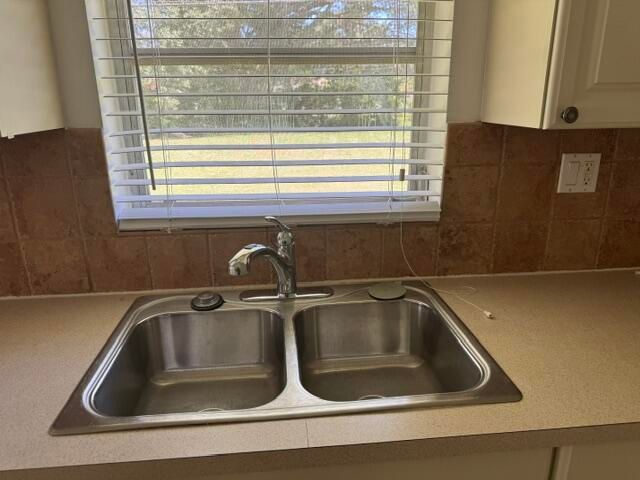 860 NW 65th Avenue, Plantation, FL 33317