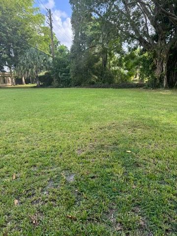 860 NW 65th Avenue, Plantation, FL 33317