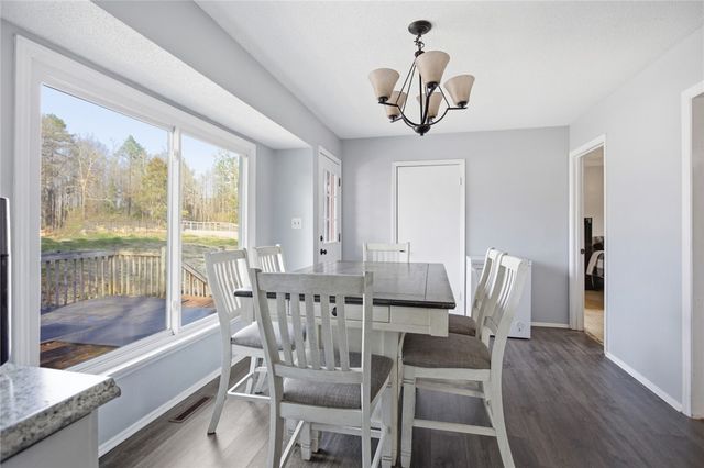 107 Lakewood Drive, West Union, SC 29696