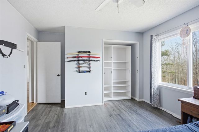 107 Lakewood Drive, West Union, SC 29696