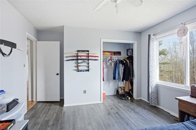 107 Lakewood Drive, West Union, SC 29696