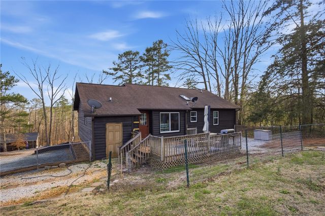 107 Lakewood Drive, West Union, SC 29696