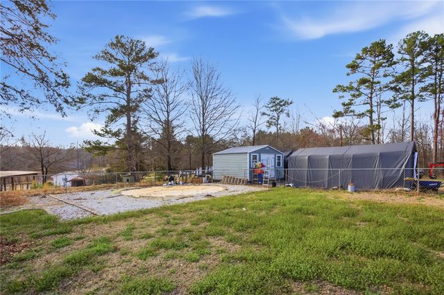 107 Lakewood Drive, West Union, SC 29696