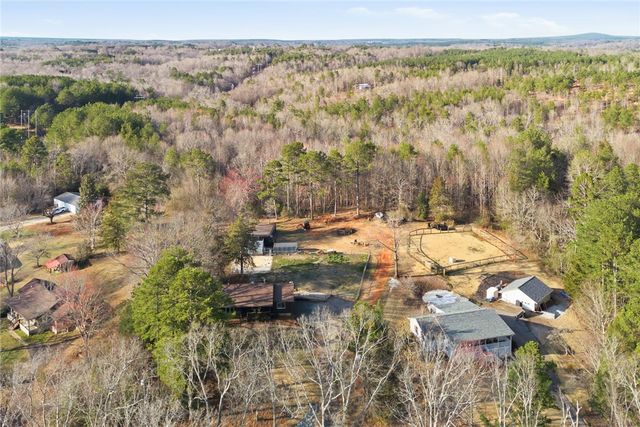 107 Lakewood Drive, West Union, SC 29696