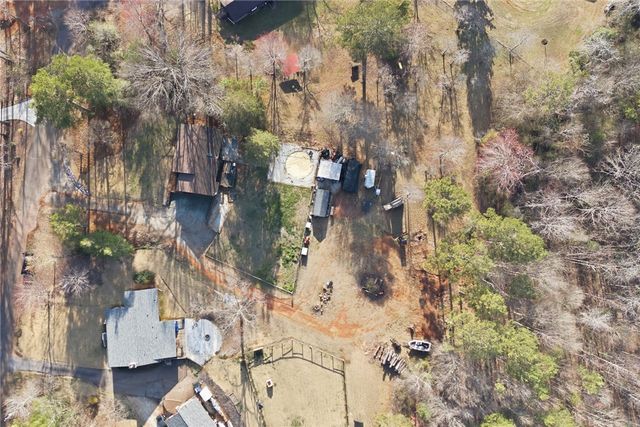 107 Lakewood Drive, West Union, SC 29696