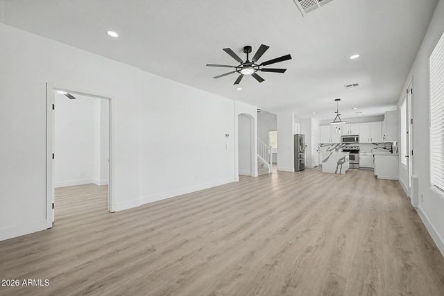 10925 W DAVIS Lane, Avondale, AZ 85323