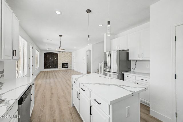 10925 W DAVIS Lane, Avondale, AZ 85323