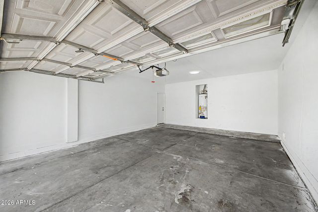 10925 W DAVIS Lane, Avondale, AZ 85323