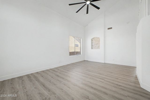 10925 W DAVIS Lane, Avondale, AZ 85323