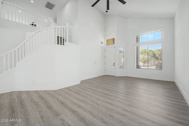 10925 W DAVIS Lane, Avondale, AZ 85323