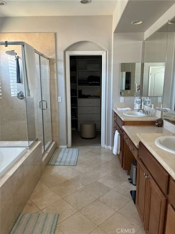 7675 Timber Circle, Huntington Beach, CA 92648
