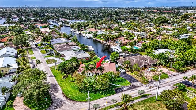 1250 SE 10th Street, Deerfield Beach, FL 33441