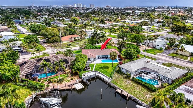 1250 SE 10th Street, Deerfield Beach, FL 33441
