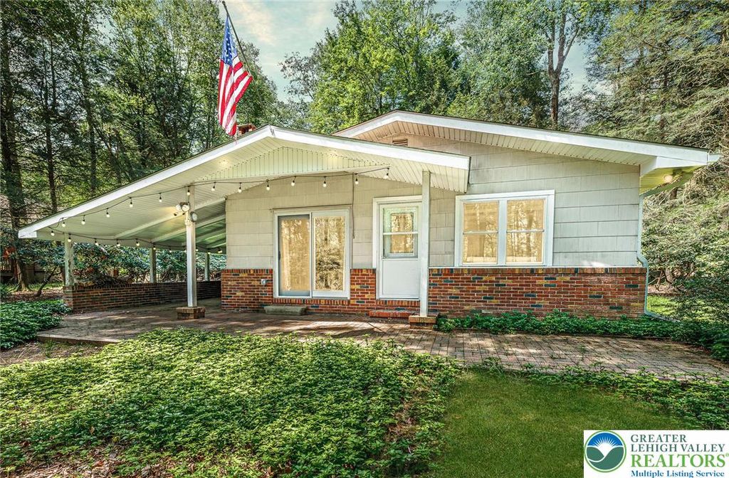 108 Mills Drive, Kidder Twp N, PA 18210