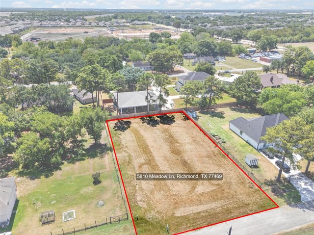 5810 Meadow Lane, Richmond, TX 77469