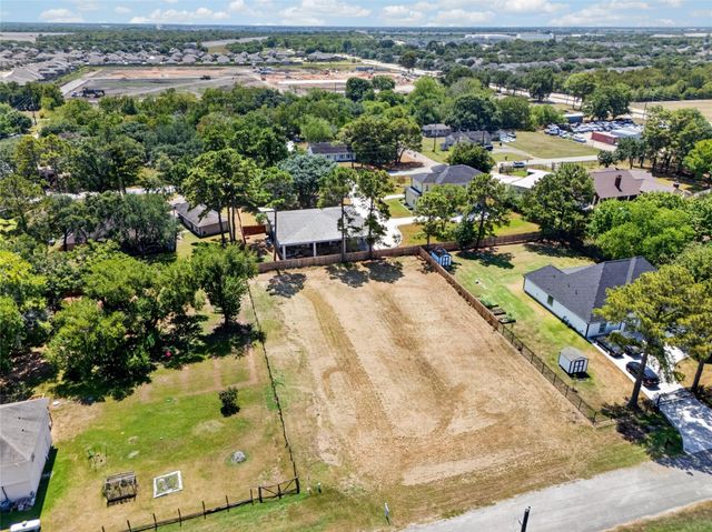 5810 Meadow Lane, Richmond, TX 77469