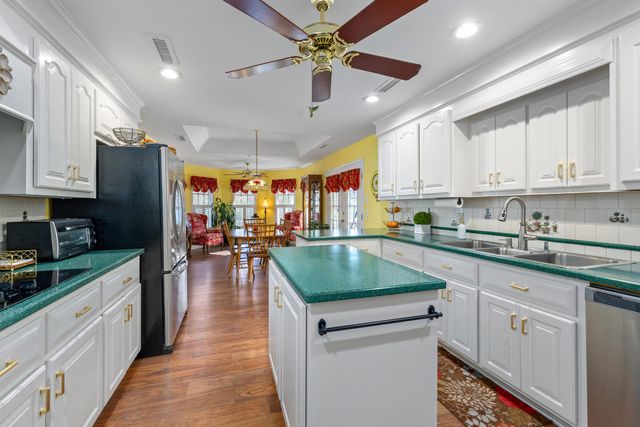 1146 Oak Grove Church Road, Manning, SC 29102