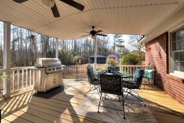 1146 Oak Grove Church Road, Manning, SC 29102