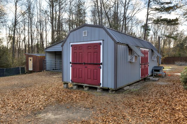 1146 Oak Grove Church Road, Manning, SC 29102