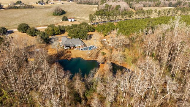 1146 Oak Grove Church Road, Manning, SC 29102