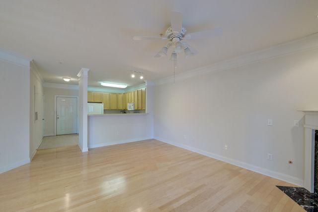 1025 Riverland Woods Place 115, Charleston, SC 29412