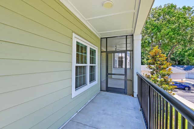 1025 Riverland Woods Place 115, Charleston, SC 29412
