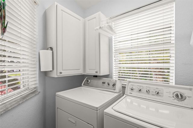 203 CASA DEL LAGO WAY 203, Venice, FL 34292