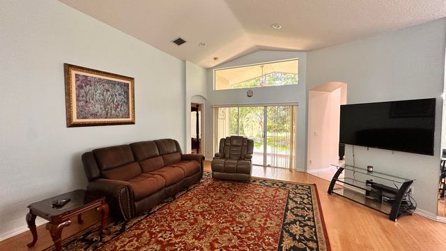 6256 Via Primo Street, Lake Worth, FL 33467
