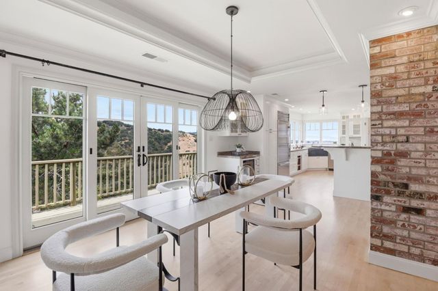 2945 Monte Cresta Drive, Belmont, CA 94002