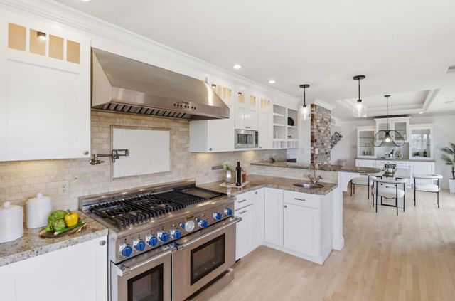 2945 Monte Cresta Drive, Belmont, CA 94002