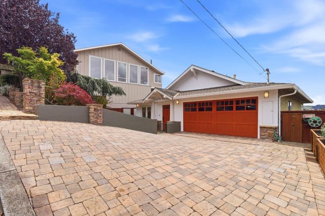 2945 Monte Cresta Drive, Belmont, CA 94002